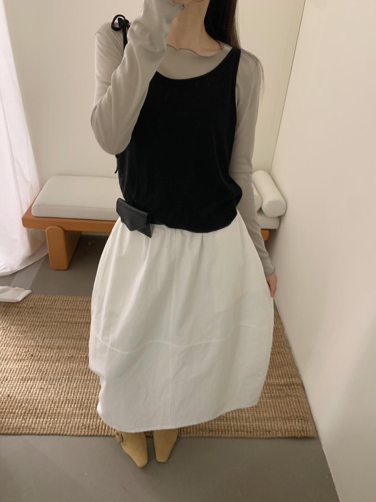 LLOVELY-Autumn new Korean style simple temperament Korean style bottoming shirt + vest set